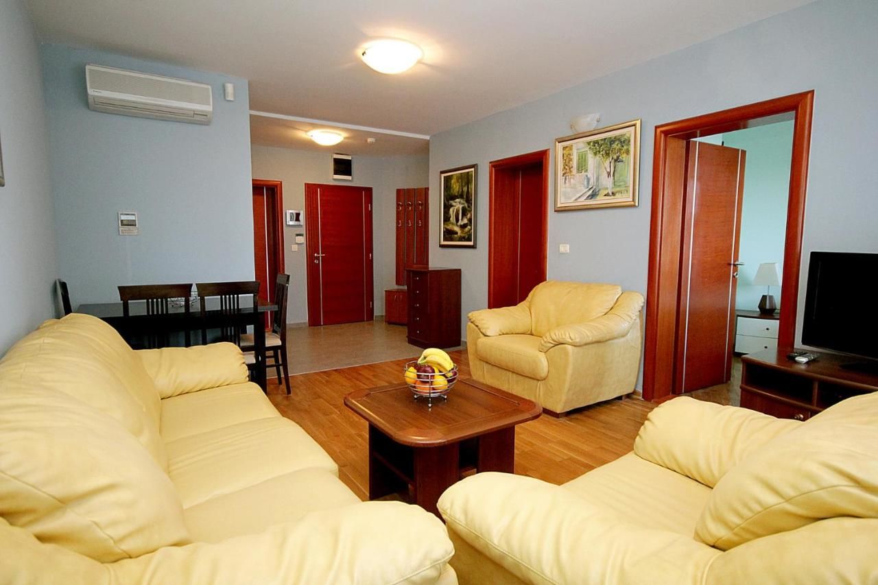 Апартаменты Apartments Plava Villa Свети-Стефан-28